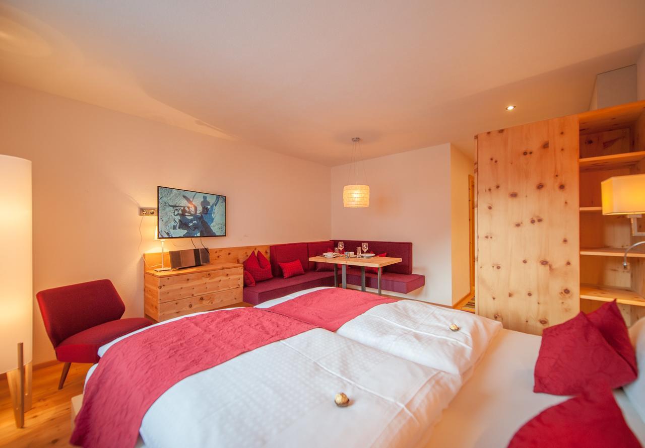 Quality Hosts Arlberg - Laerchenhof Apartment Sankt Anton am Arlberg Exterior photo