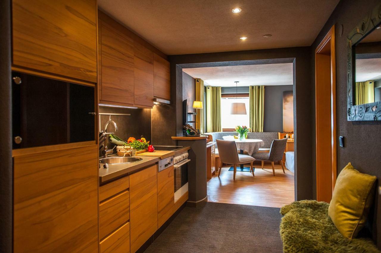 Quality Hosts Arlberg - Laerchenhof Apartment Sankt Anton am Arlberg Exterior photo