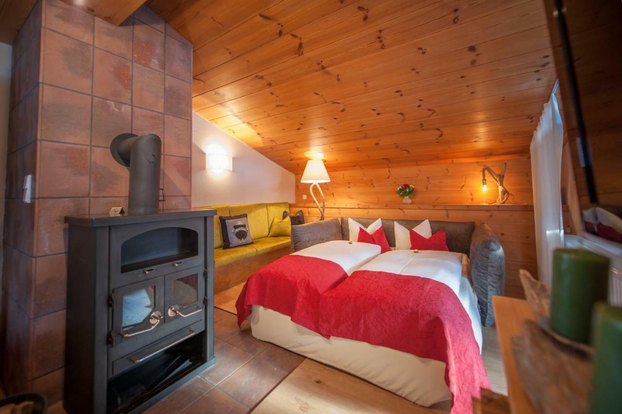 Quality Hosts Arlberg - Laerchenhof Apartment Sankt Anton am Arlberg Exterior photo