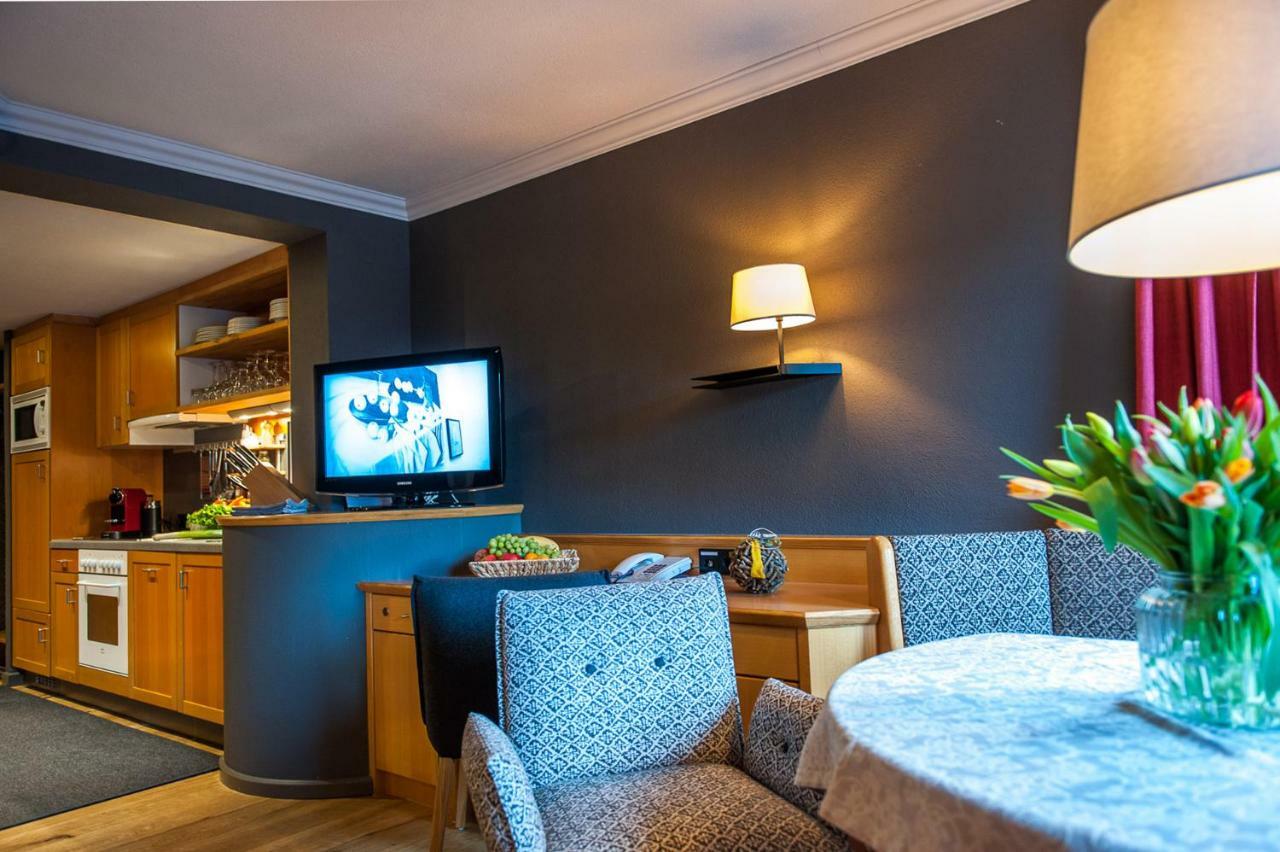 Quality Hosts Arlberg - Laerchenhof Apartment Sankt Anton am Arlberg Exterior photo